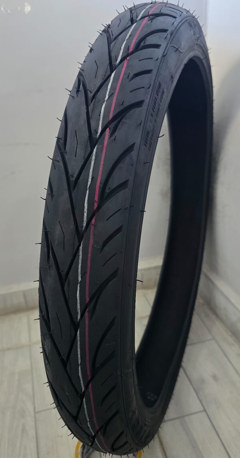 250-18 TUBELESS IRC MB-34 MOTORSİKLET LASTİK